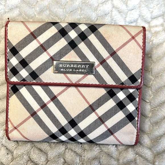 Burberry Blue Label Wallet with Kisslock - Picture 1 of 13